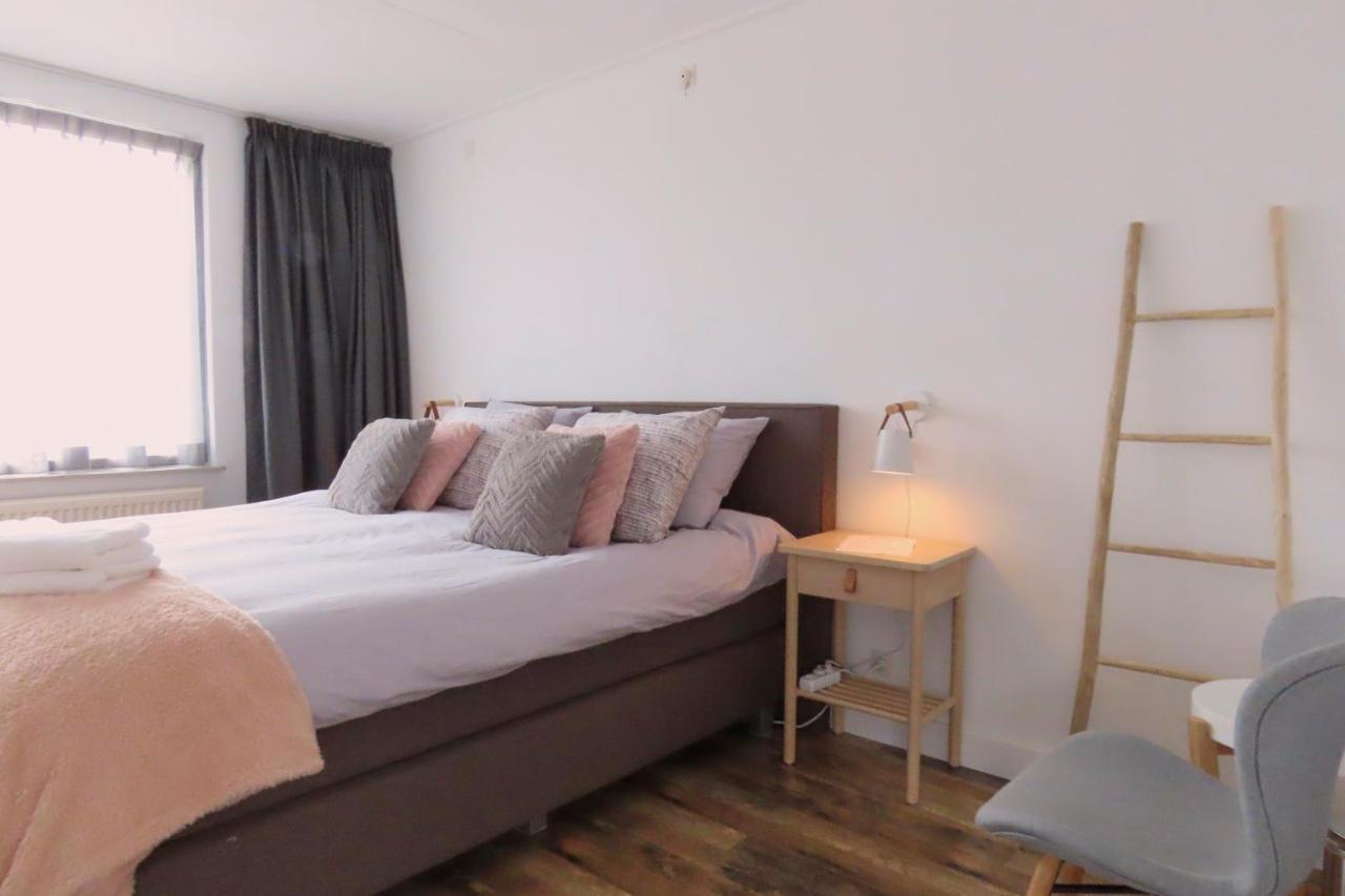 Bed And Breakfast Het Bureau Texel De Koog  Exterior photo