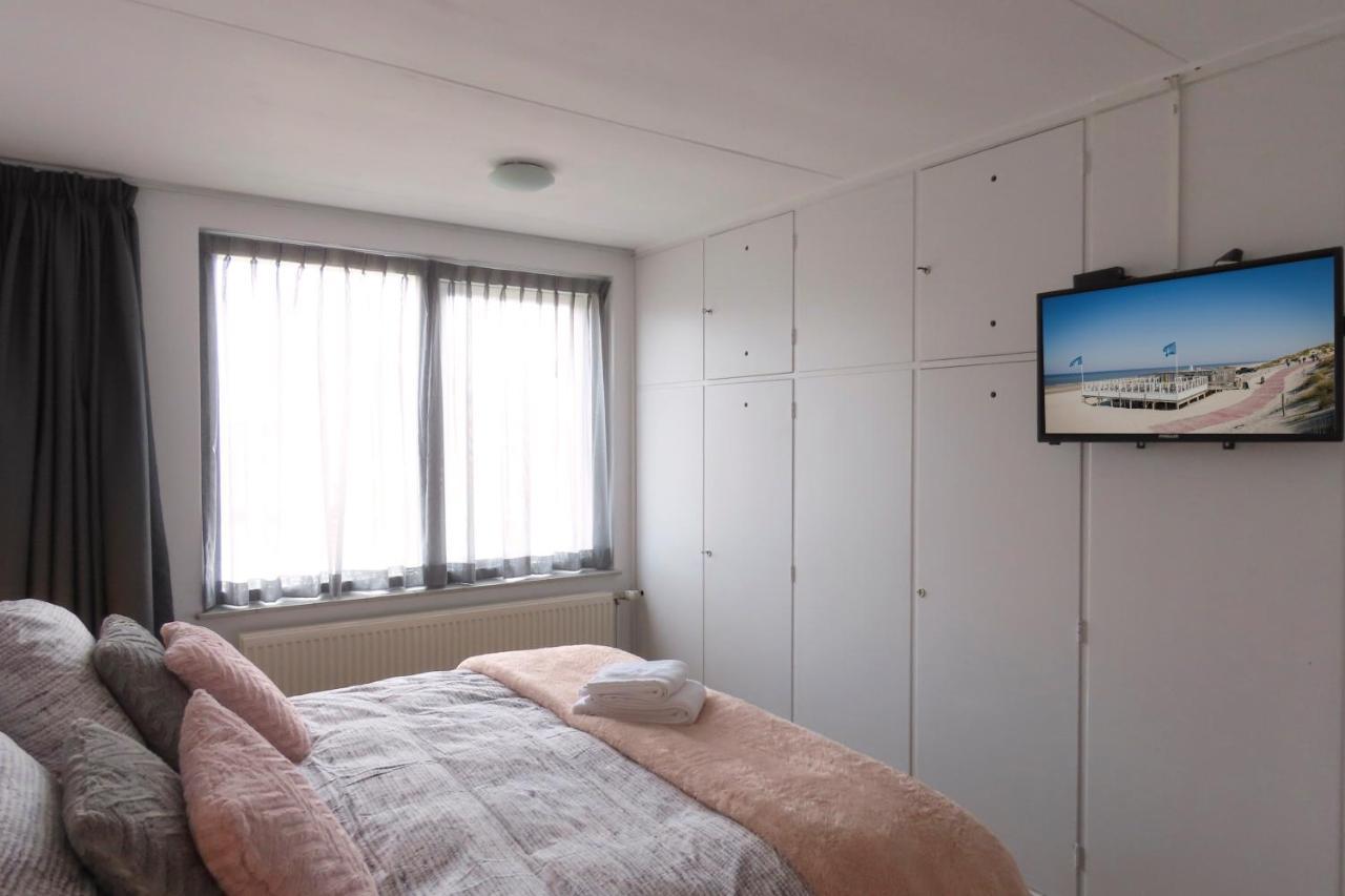 Bed And Breakfast Het Bureau Texel De Koog  Exterior photo