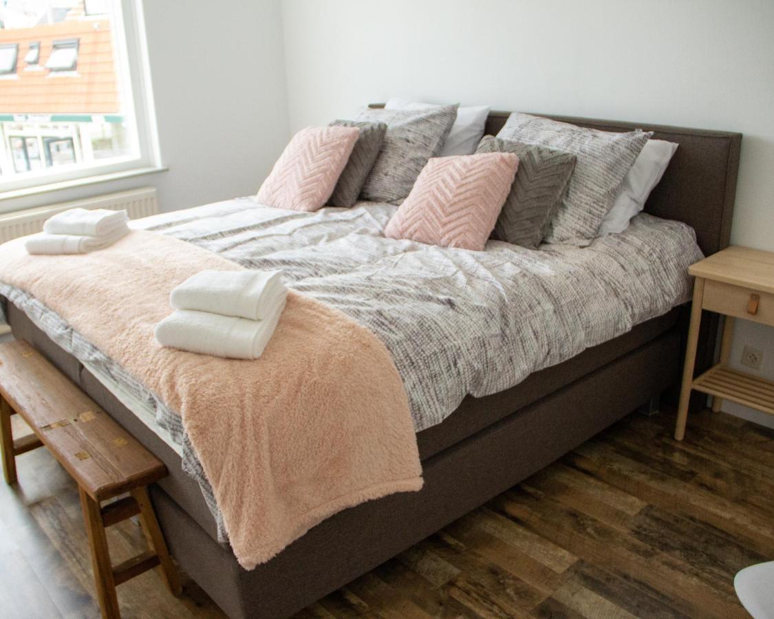 Bed And Breakfast Het Bureau Texel De Koog  Exterior photo